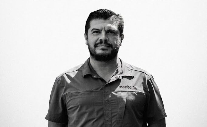 Héctor Ruiz — Co fundador